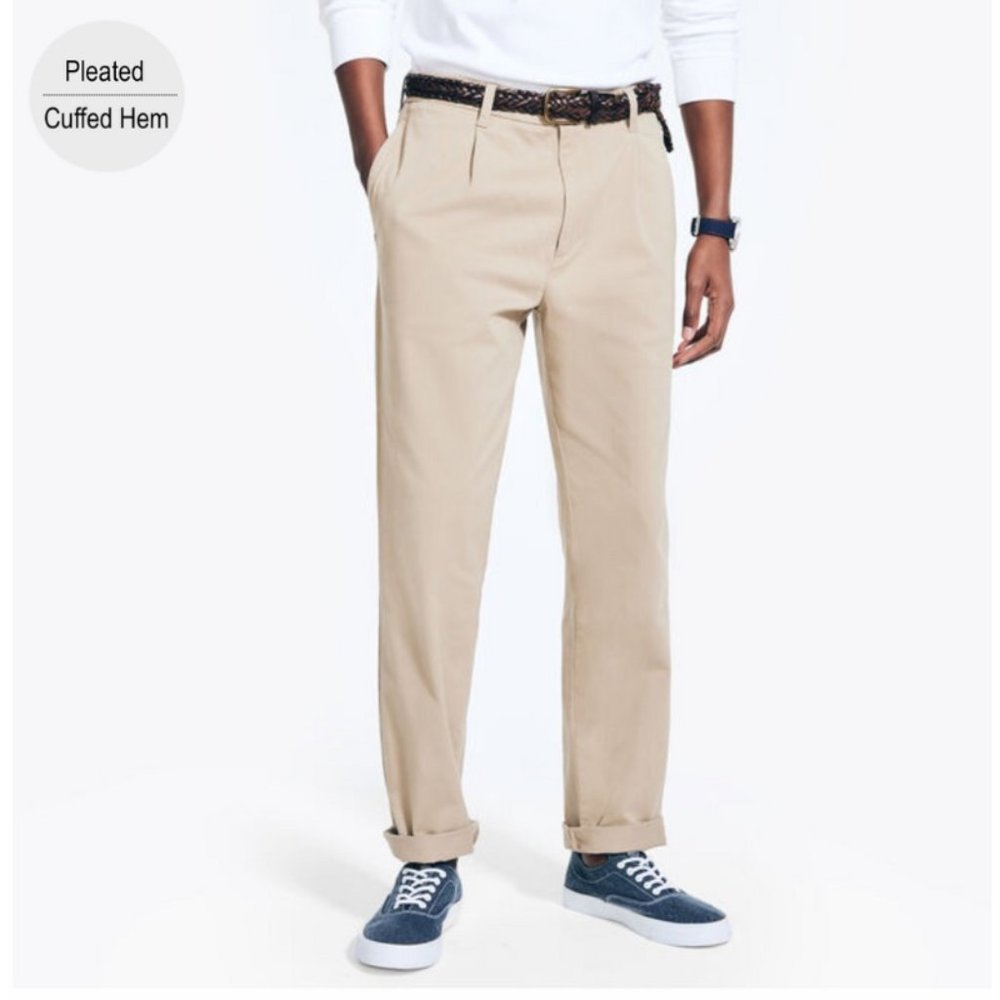 Nautica Men's True Khaki - Pleated With Cuffs - Pants 36x32.
